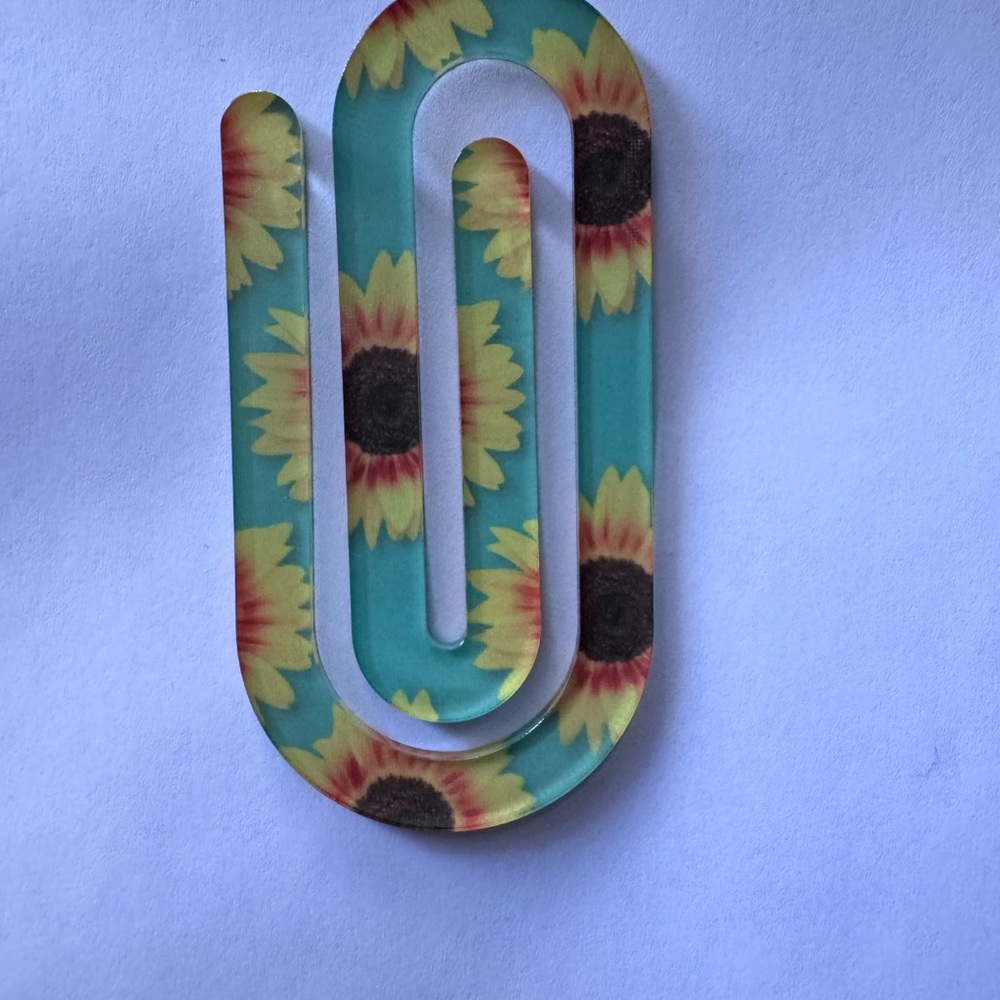Sunflower Patterned Paperclip Bookmark - Picture 2 of 2